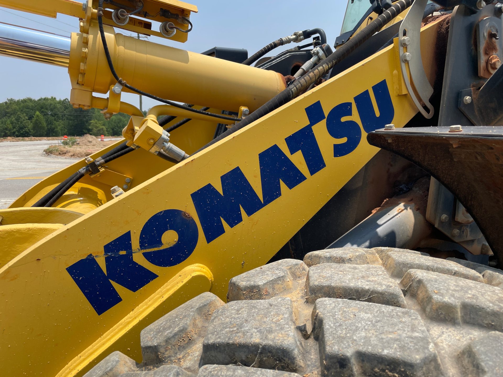 Komatsu